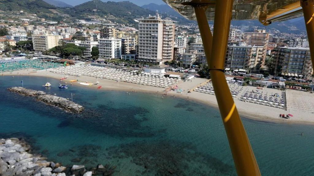 Hotel Svizzera Arma di Taggia Εξωτερικό φωτογραφία