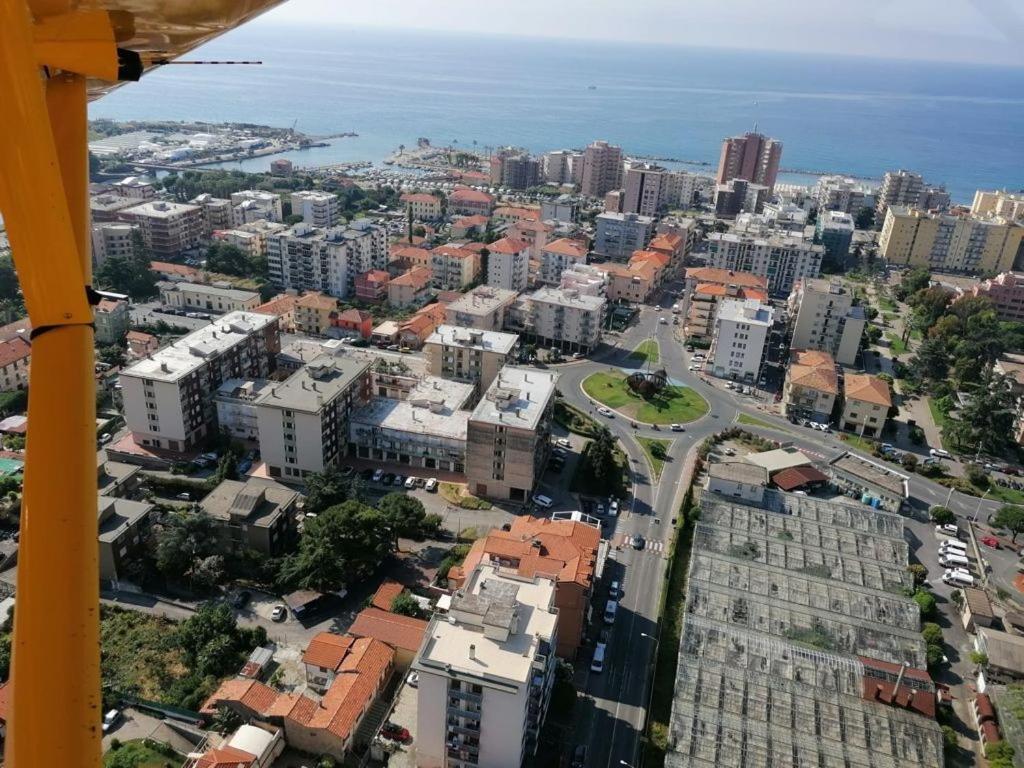 Hotel Svizzera Arma di Taggia Εξωτερικό φωτογραφία